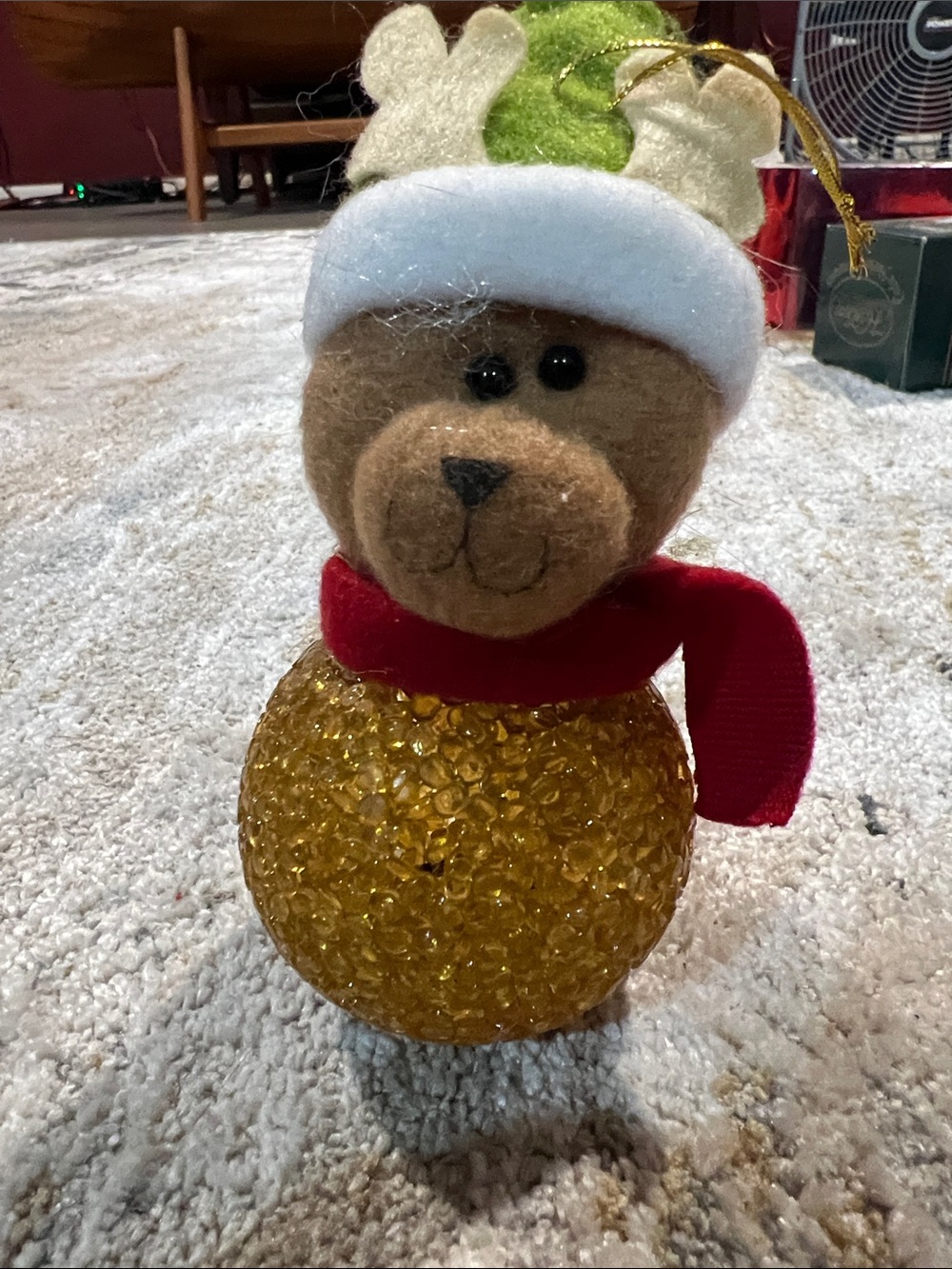 Vtg Teddy bear ornament needs batteries z29
